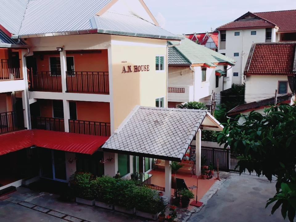 A.N. House Hotel Чиангмай Екстериор снимка