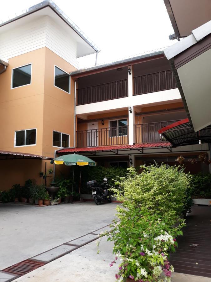 A.N. House Hotel Чиангмай Екстериор снимка