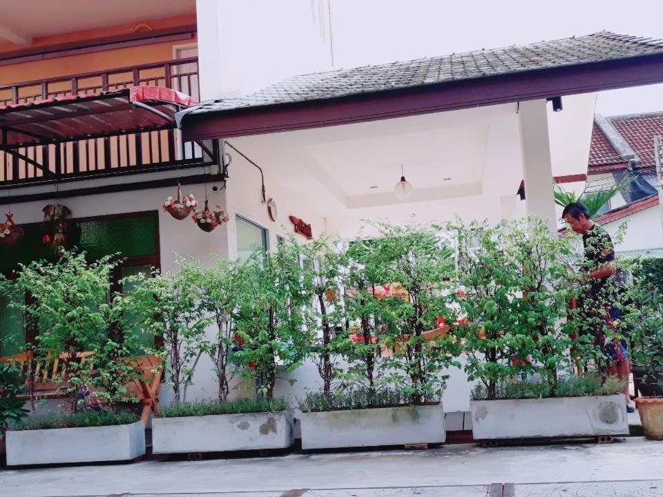 A.N. House Hotel Чиангмай Екстериор снимка