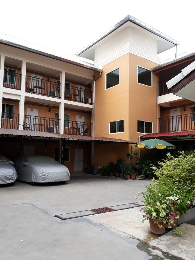 A.N. House Hotel Чиангмай Екстериор снимка